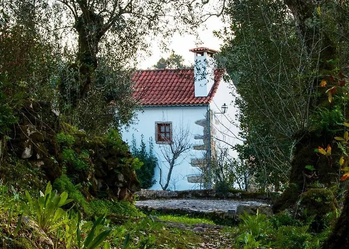 Дом отдыха Casa Do Vale Do Papo Помбал