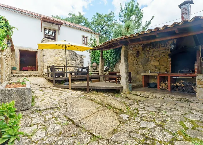 Casa Do Vale Do Papo Дом отдыха Помбал